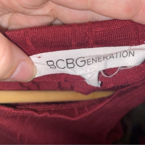 BCBGeneration Ruby Wine Side Ruffle Ribbed Tank - Picture 5 of 6